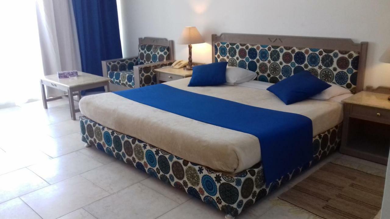 Queen Sharm Aqua Park Hotel ภายนอก รูปภาพ